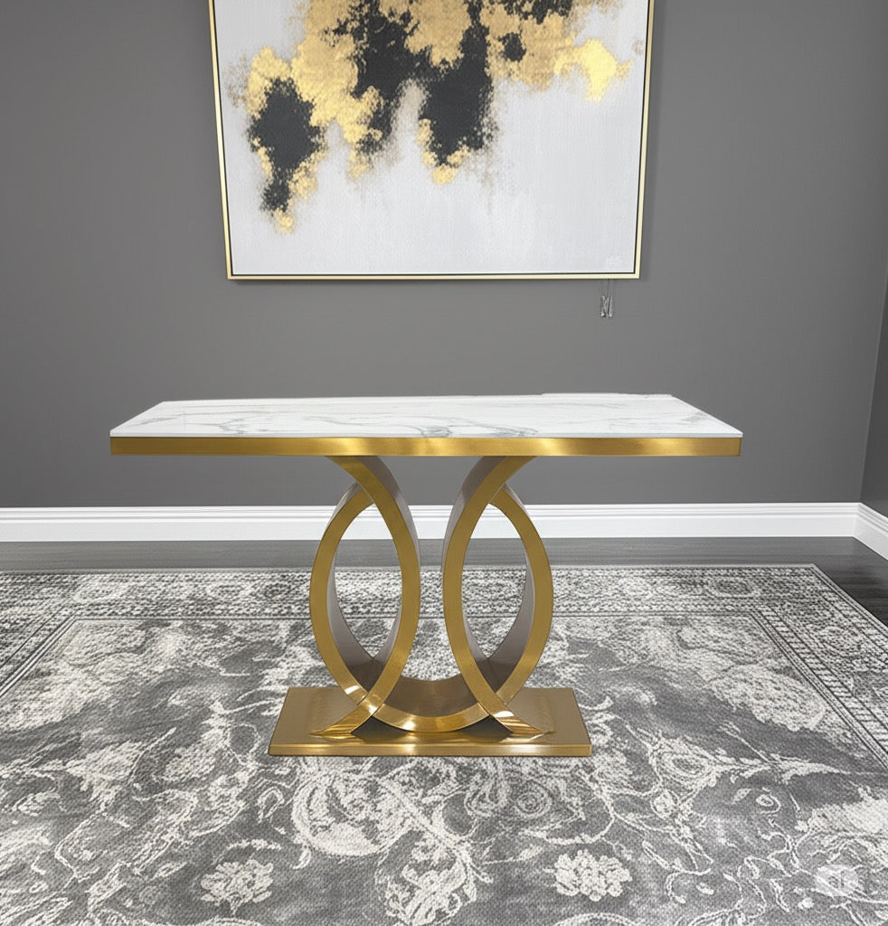 The Art of the Finish: How Polished vs. Honed Marble Can Transform Your Space